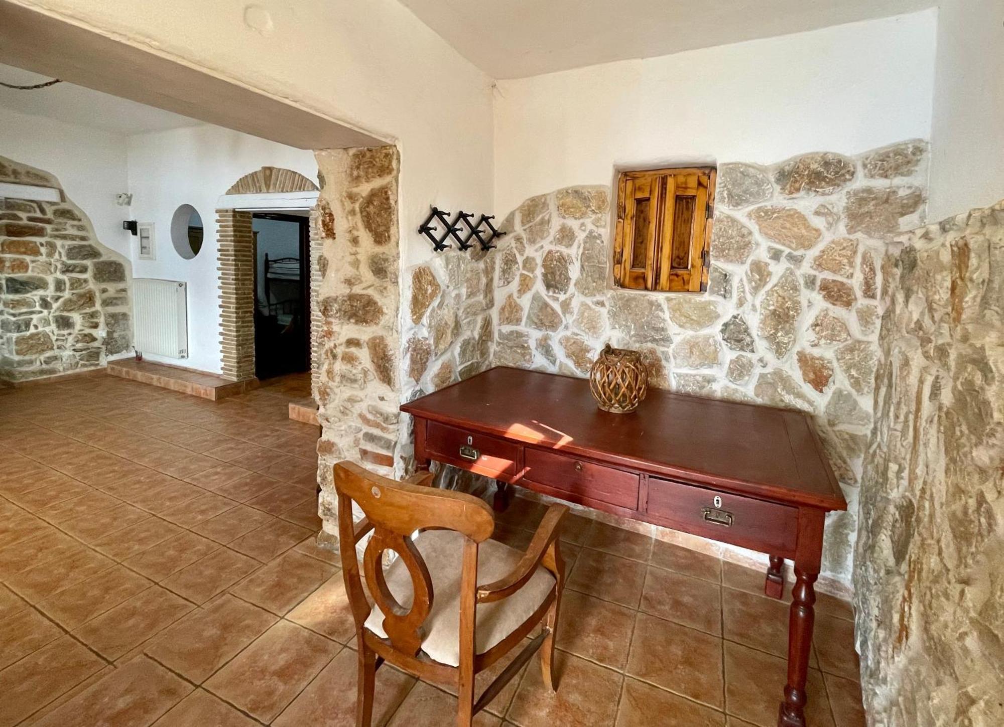 Atlazia Suites Alinda  Zewnętrze zdjęcie