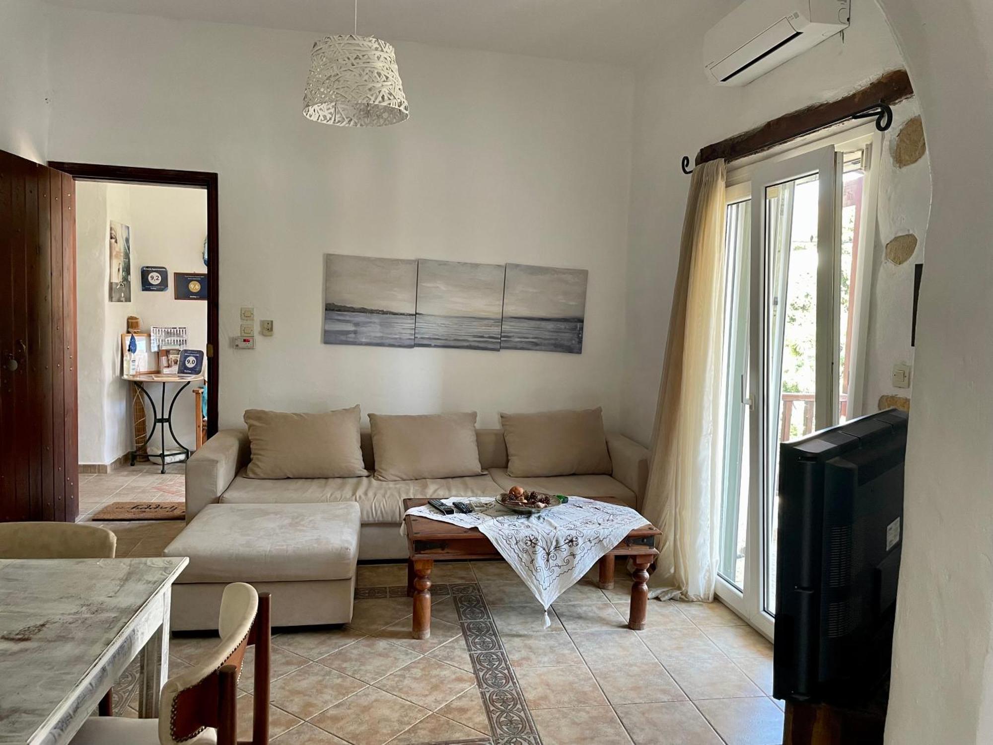 Atlazia Suites Alinda  Zewnętrze zdjęcie