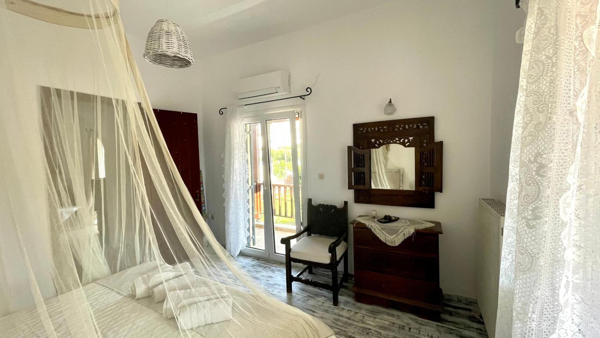 Atlazia Suites Alinda  Zewnętrze zdjęcie