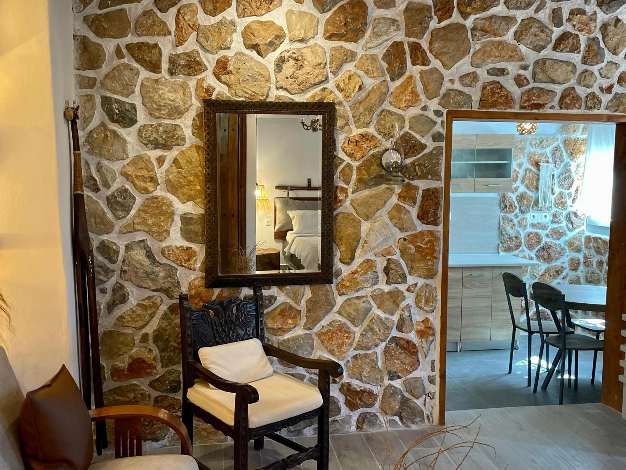 Atlazia Suites Alinda  Zewnętrze zdjęcie
